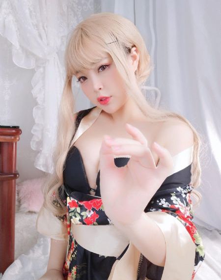 亚洲日韩乱码久久久久久有奶水的_高清电影-免费完整版