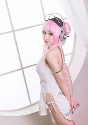 女高中的的粉嫩木耳_BD神马影院在线