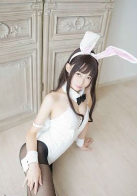 趴下老师腿打光屁股_蓝光电影完整版在线观看